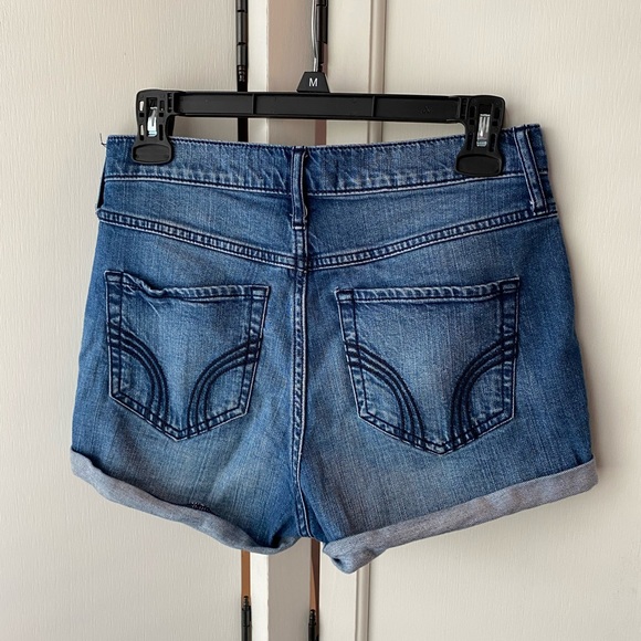 Hollister jean shorts - Picture 6 of 7